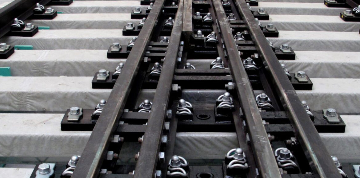 high speed sturnout封面 high speed sturnout