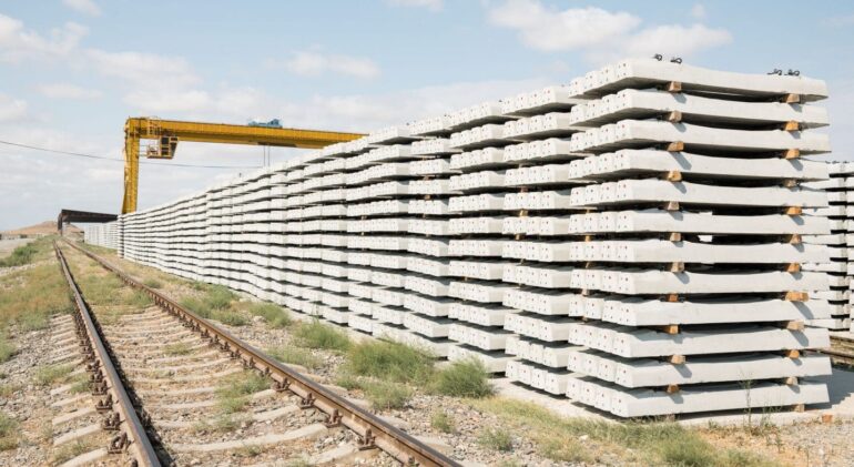 What are The Different Types of Railroad Spikes?